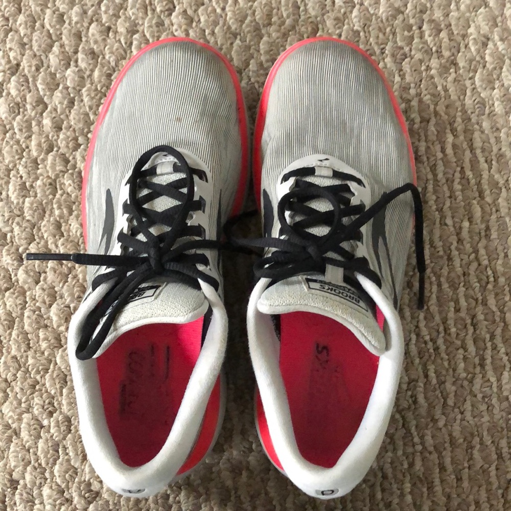 Brooks Women's Shoes - Gray and Pink